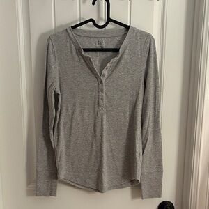 GAP Gray Long Sleeve Henley Top